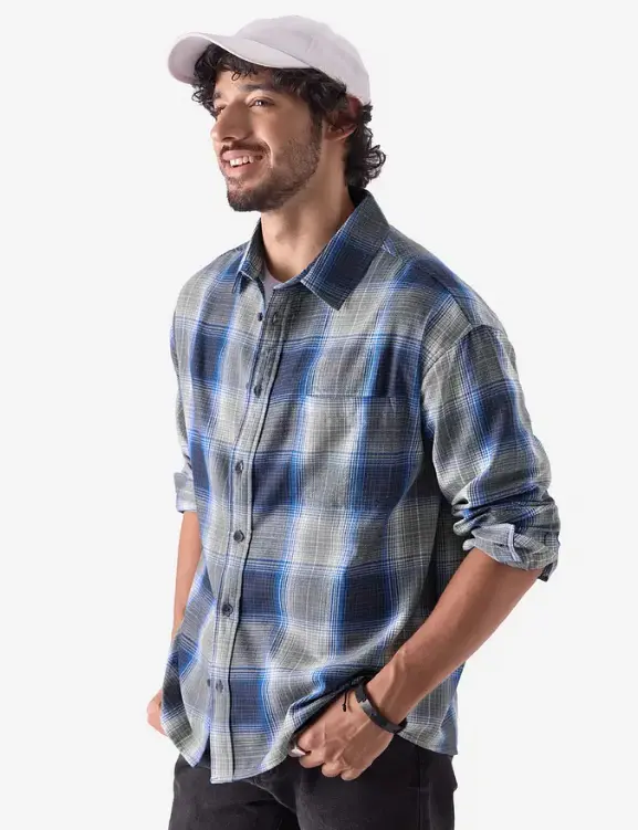 Plaid: Blue & White Men Relaxed Shirts (XS)