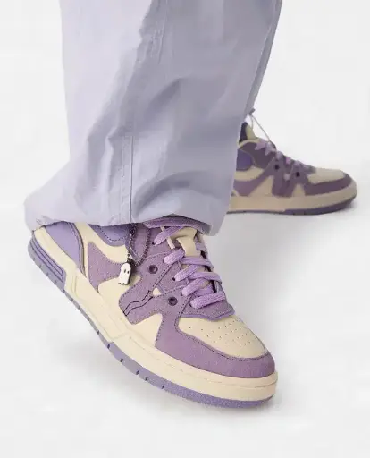 Urban Blaze: Lavender Women Low Top Sneakers